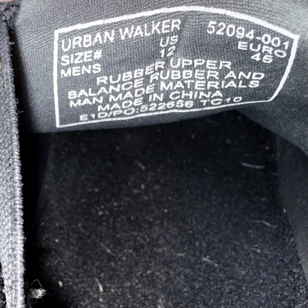 BOGS Shoes Mens 12 Black Waterproof Slip‎ On Urban Walker